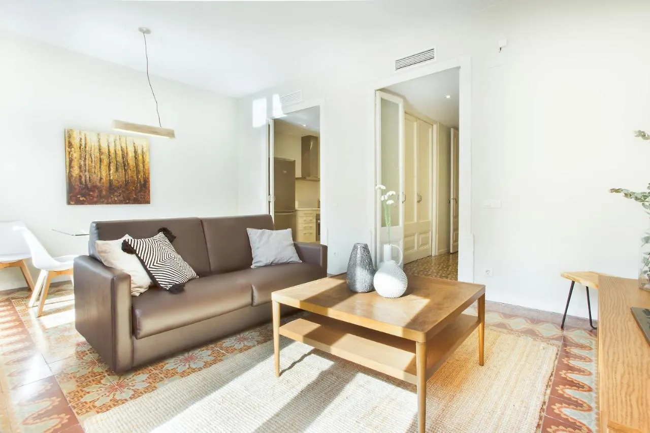 Friendly Rentals Ramblas Boqueria Barcelona Apartment