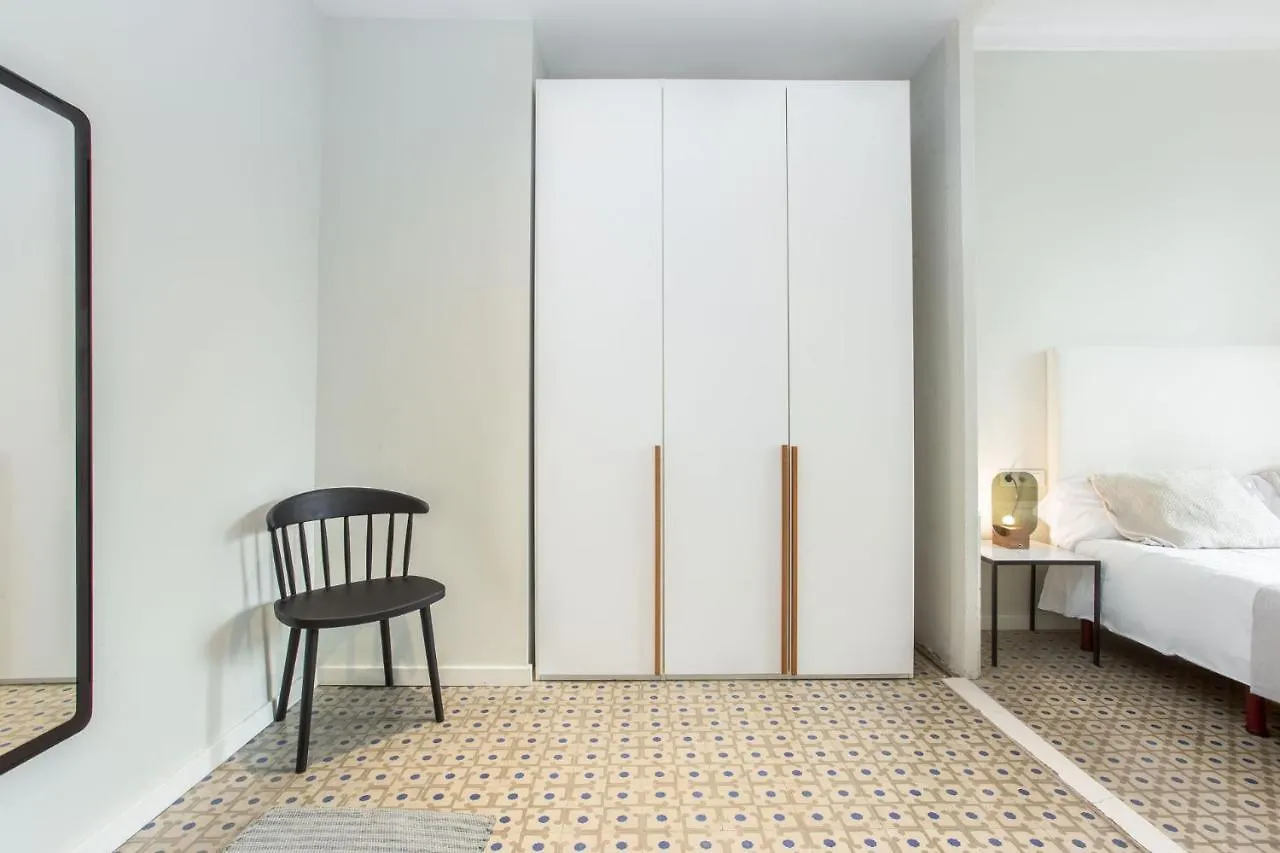 Apartment Friendly Rentals Ramblas Boqueria Barcelona